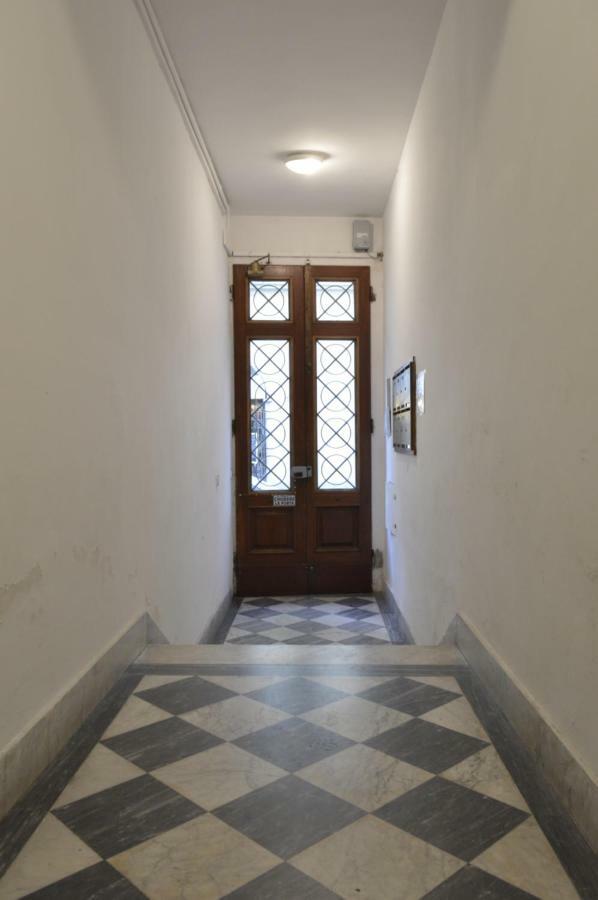 Relais Le Cento Botteghe Apartamento Florencia Exterior foto