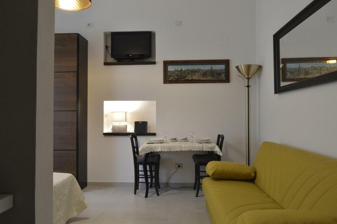 Relais Le Cento Botteghe Apartamento Florencia Exterior foto